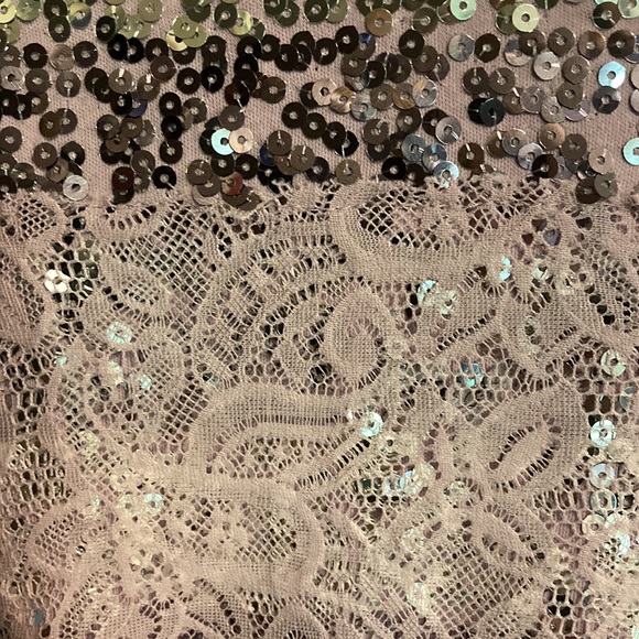 Quacker Factory sequin and lace top size XXS - Picture 5 of 5